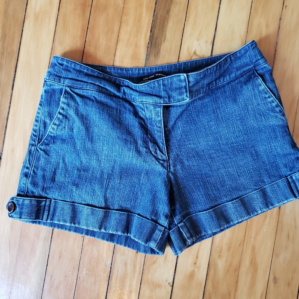 New York &Co jean shorts women's size 8